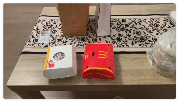 装糖果的袋子和麦当劳 装糖果的袋子和麦当劳